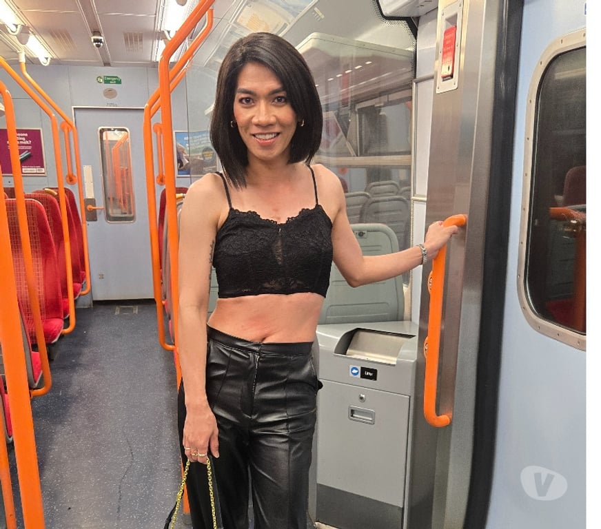 Trans Escorts North West London West Harrow - Harrow - Photos for Sensual VERSATILE Massage