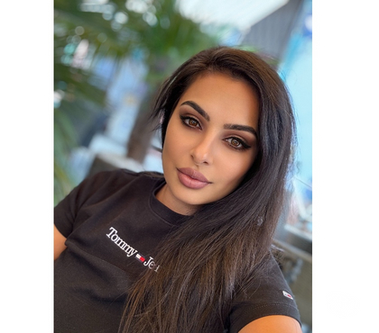 Escorts Bradford City Centre Bradford - Photos for Full Body & Relaxation Massage With Hot Oil