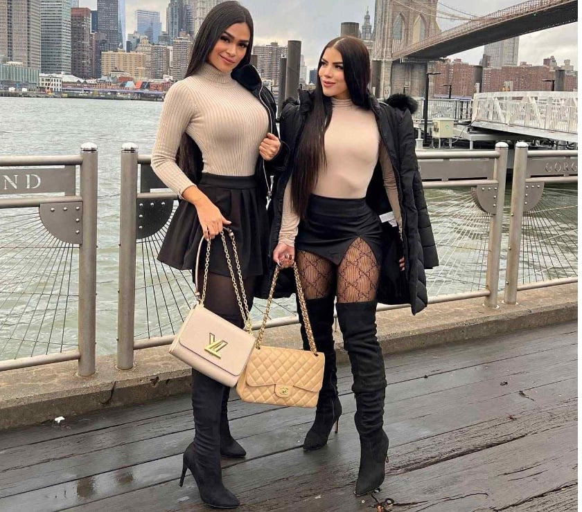 Escorts Kingswood South Gloucestershire - Photos for 🎉DUO PARTY 🎉 VIDCALL-IN-OUT