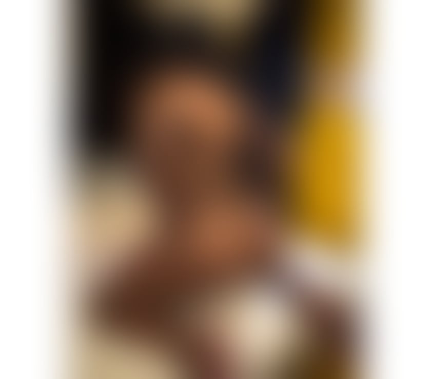 Trans Escorts West London Shepherd`s Bush - West London - Photos for Shakira Brazil brunette 21 cm big performs massage available