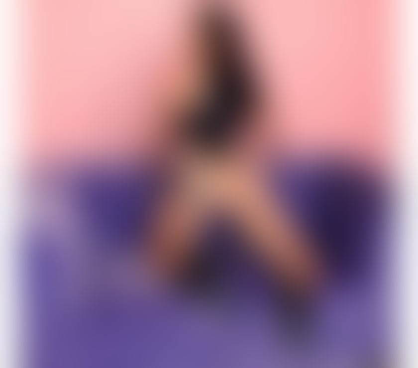 Escorts West London Hillingdon - Photos for Elegant Brazilian Lady – WHATSSAP ME