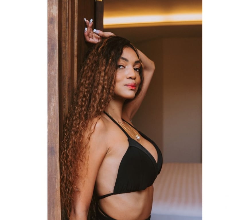 Escorts West London Hounslow - Photos for Valentina Prada real photos 100%