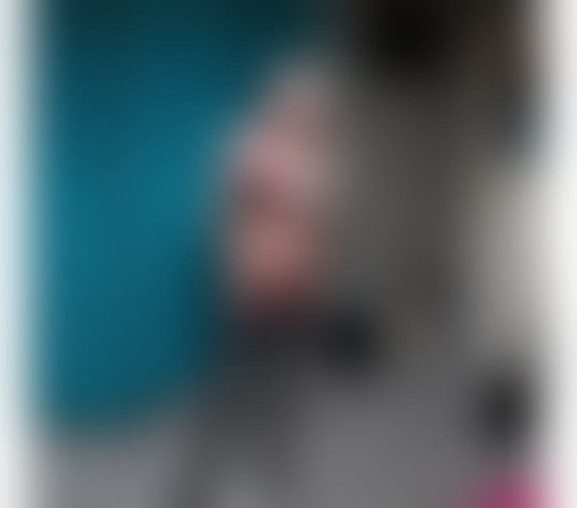 Escorts Glasgow Newlands - Glasgow - Photos for Sexy, Scottish Blonde