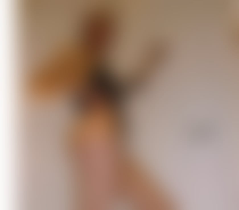 Escorts Bristol Clifton - Bristol - Photos for Relaxing and Revitalising Massage by English Sadie!