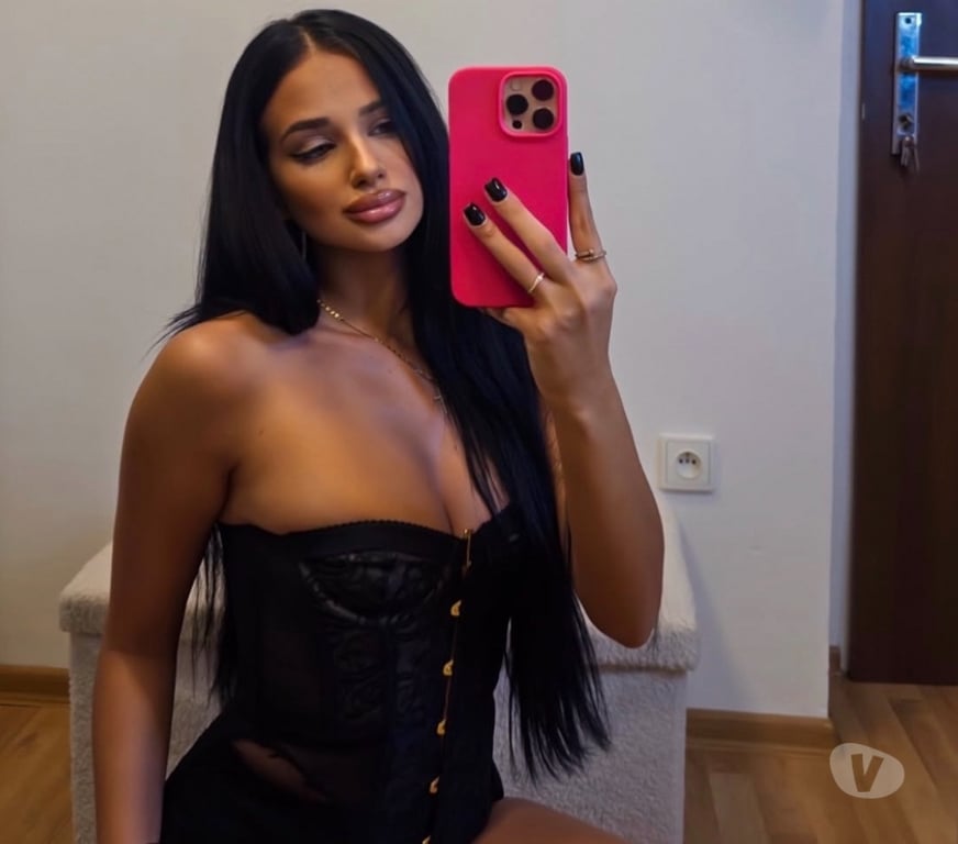 Escorts Lincolnshire Lincoln - Photos for Natalia Wet 💦Luxury💎LOVELY BUM🍑🍭Party girl🩵