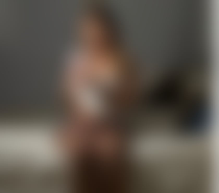 Photos for Party blonde girl 🤍 NO RUSH SERVICE