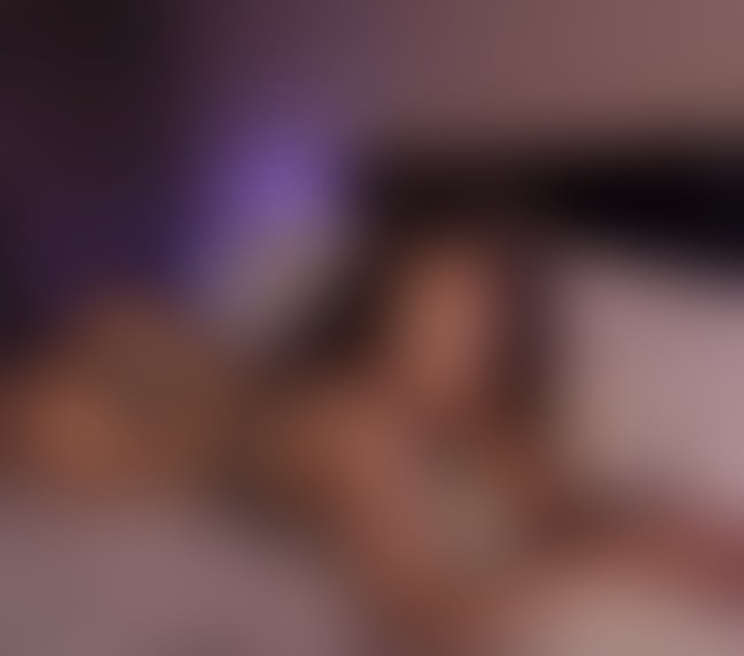 Photos for Party blonde girl 🤍 NO RUSH SERVICE