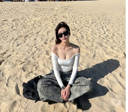  Escorts & Erotic Massage Corby North Northamptonshire - Photos for Thai girls, door-to-door service only