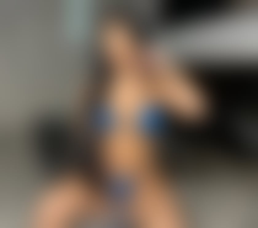 Escorts Edinburgh Edinburgh - Edinburgh - Photos for 🇧🇷brunette nymphet👅with services🍾Incluided