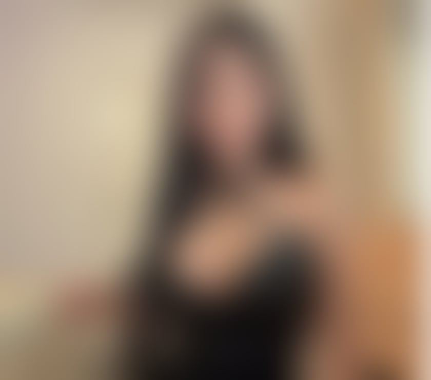 Escorts Peterborough Peterborough City Centre - Peterborough - Photos for Taryn naughty Thai girl 😈Few days in town x