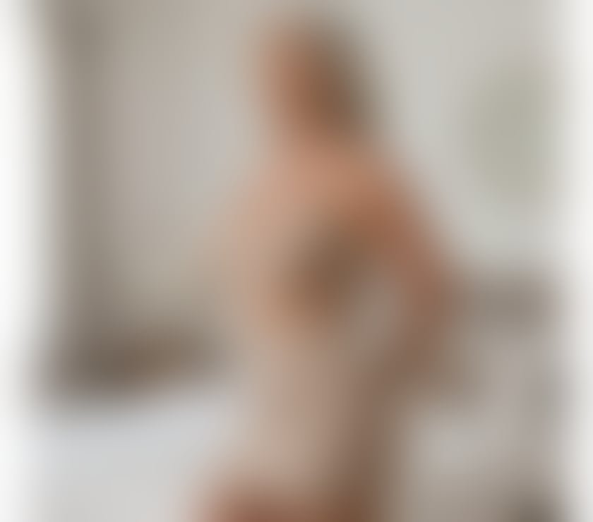 Escorts Oxfordshire Cherwell - Photos for Lovely Old Fit Blonde Lady