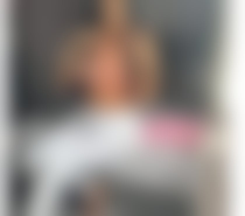 Desy 🔞 BIG NATURAL TITS 🤯 AMAZING