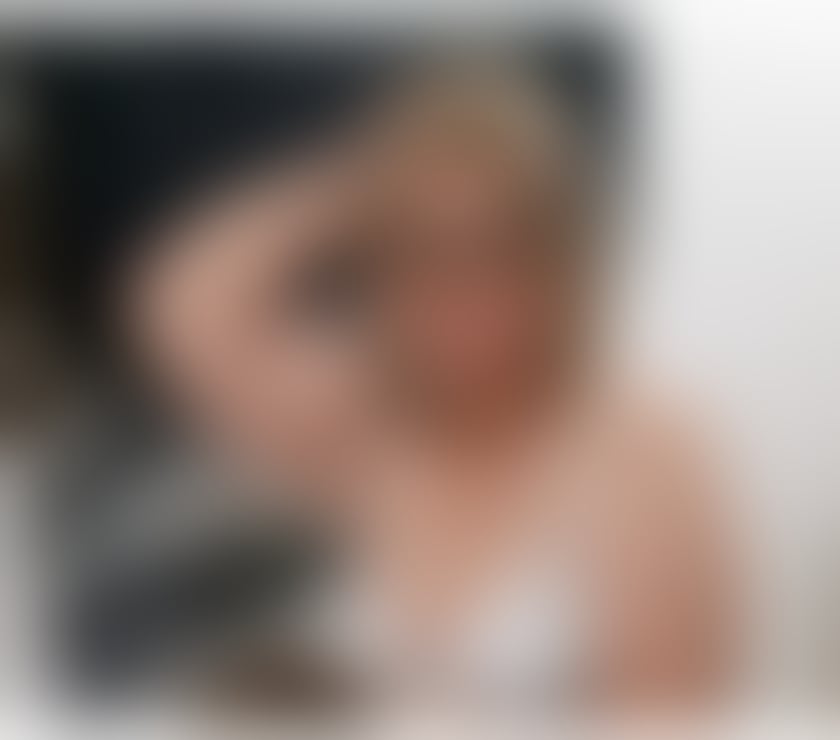 Escorts East London Whitechapel - East London - Photos for Hi me name Milf Zara!! Hungary lady