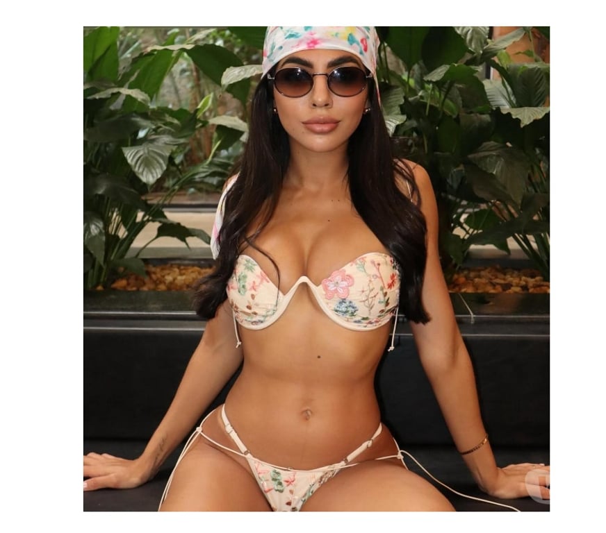 Escorts South West London Sutton - Photos for BRUNA BABY FACE 22 y🥰SEXY LATINA