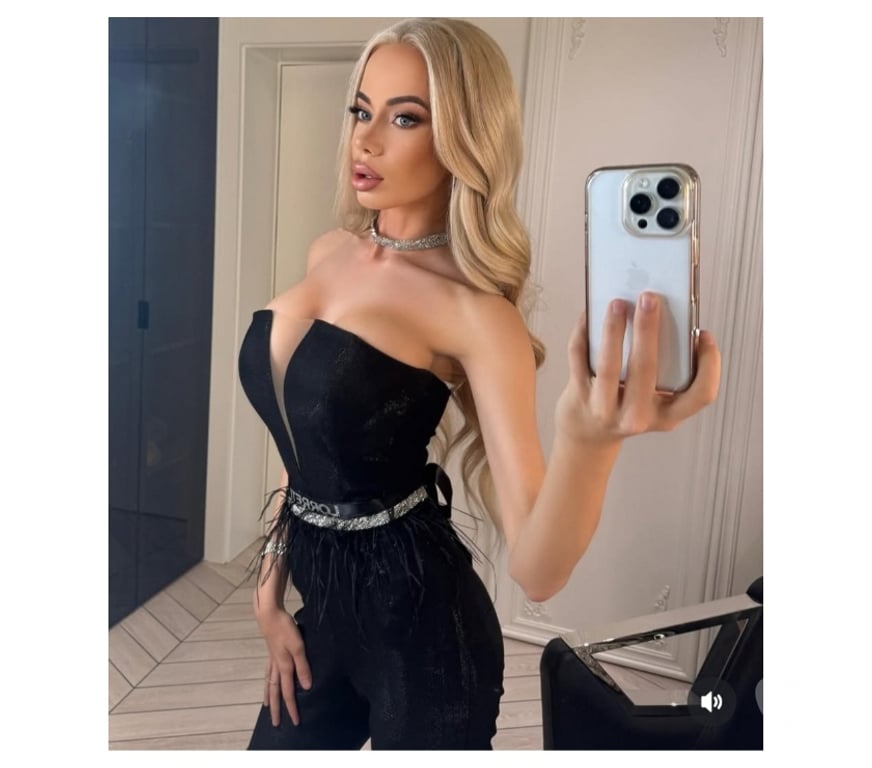 Escorts Merseyside Liverpool - Photos for New New Bella in town!