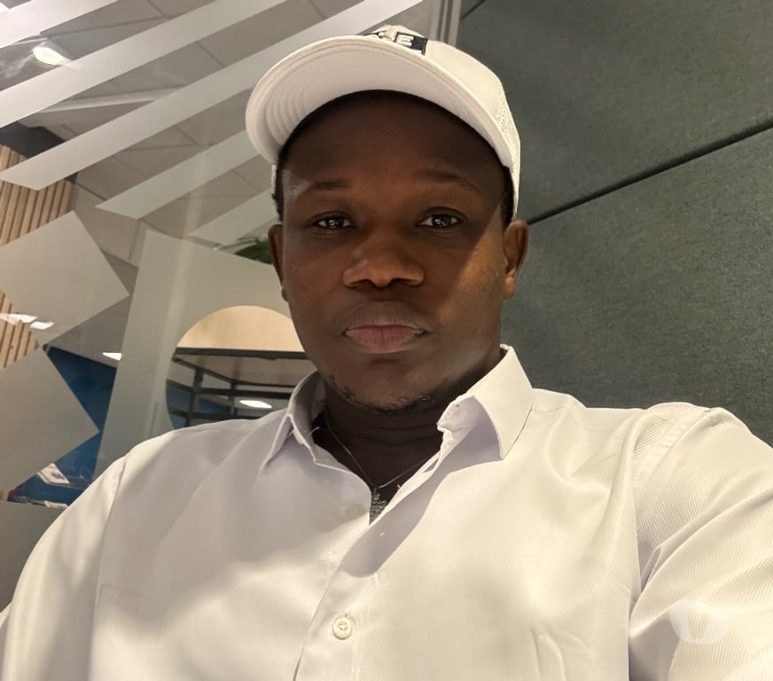 adult personals Bristol Bristol City Centre - Bristol - Photos for Cool guy looking for women