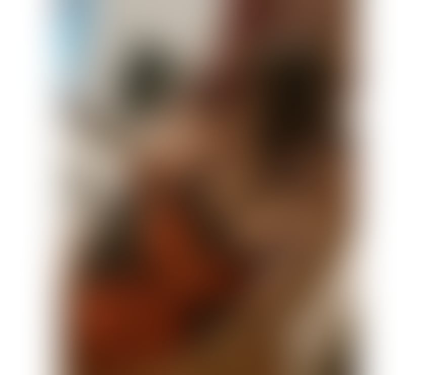 ENGLISH LAURA. 26YEARS OLD. 34D BUSTY REDHEAD.