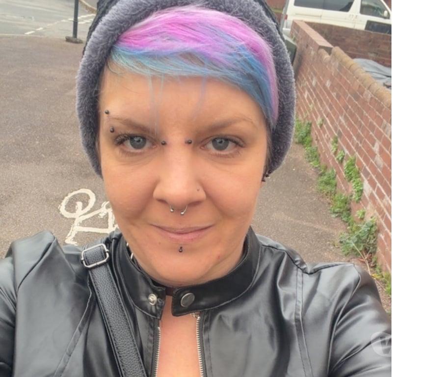 Escorts Devon East Devon - Photos for 42yo mum looking for fun in Exeter, Devon