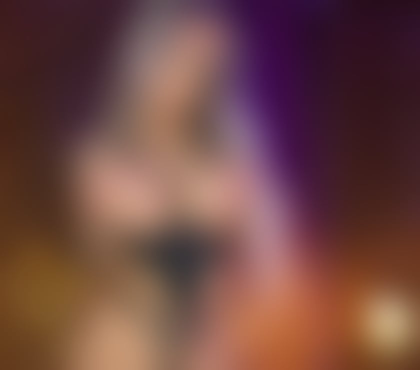 Escorts Oxfordshire Oxford - Photos for Elegant & Discreet Companion Premium Experience