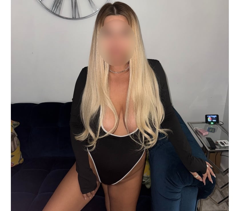  Escorts Croydon Town Centre Croydon - Photos for New Emily best BJ in Croydon 💦👅❤️