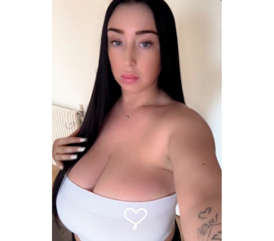 Escorts East London Maryland - East London - Photos for BustyBritishJess