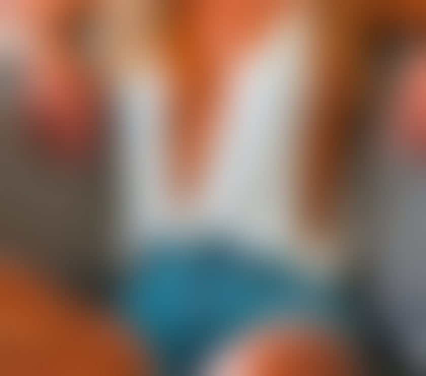 Escorts West Yorkshire Bradford - Photos for BEAUTIFUL TANNED BIG TITS KARINA