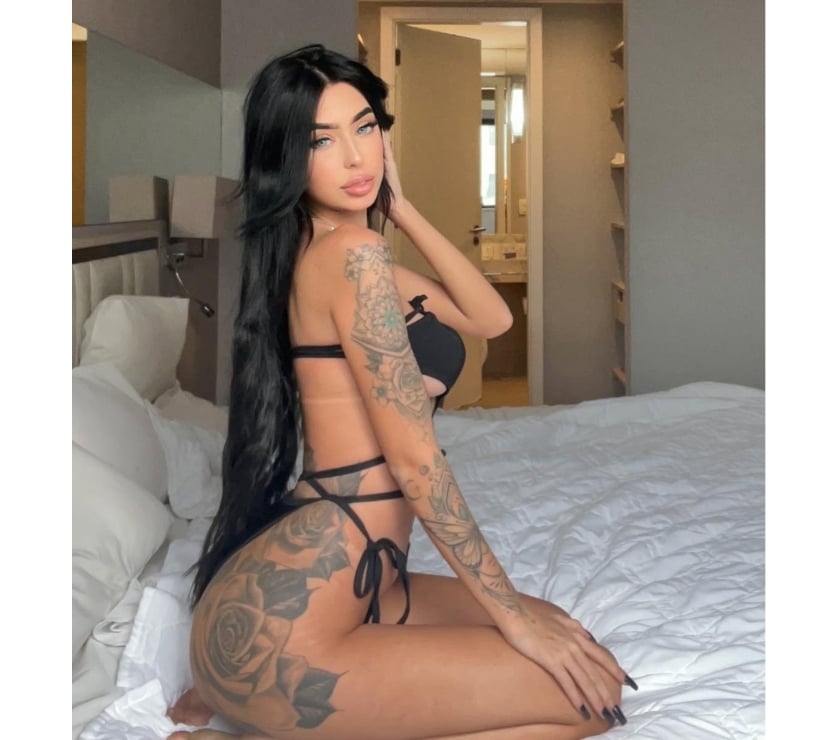  Escorts Birmingham City Centre Birmingham - Photos for Emilly First Time in Birmingham Brazilian❤️‍