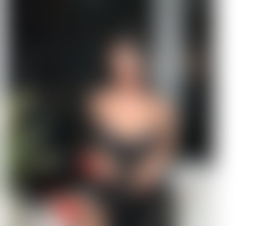 Escorts North London Palmers Green - North London - Photos for ✨ Sara Brazilian Escort – Class, Beauty & Discretion ✨