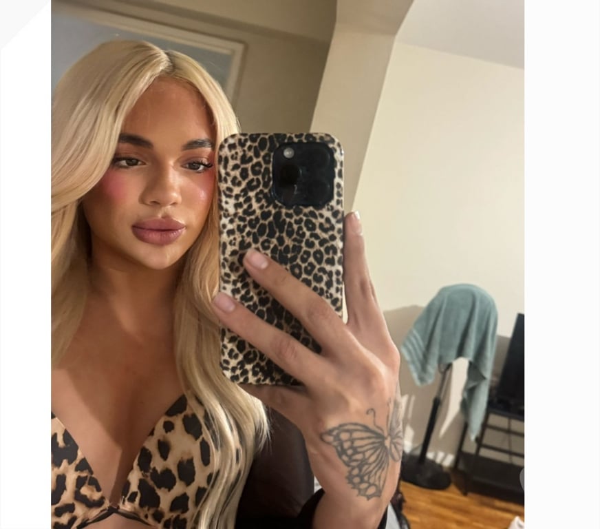 Trans Escorts York York City Centre - York - Photos for 💕Kass Sexy TGirlll 🙈 Horny and Hot 🥵 XXL🍆