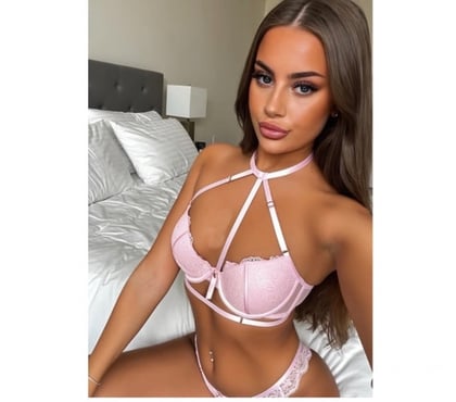  Escorts & Erotic Massage Exeter City Centre Exeter - Photos for Karina Party girl🥂Incall Outcall call me❤️