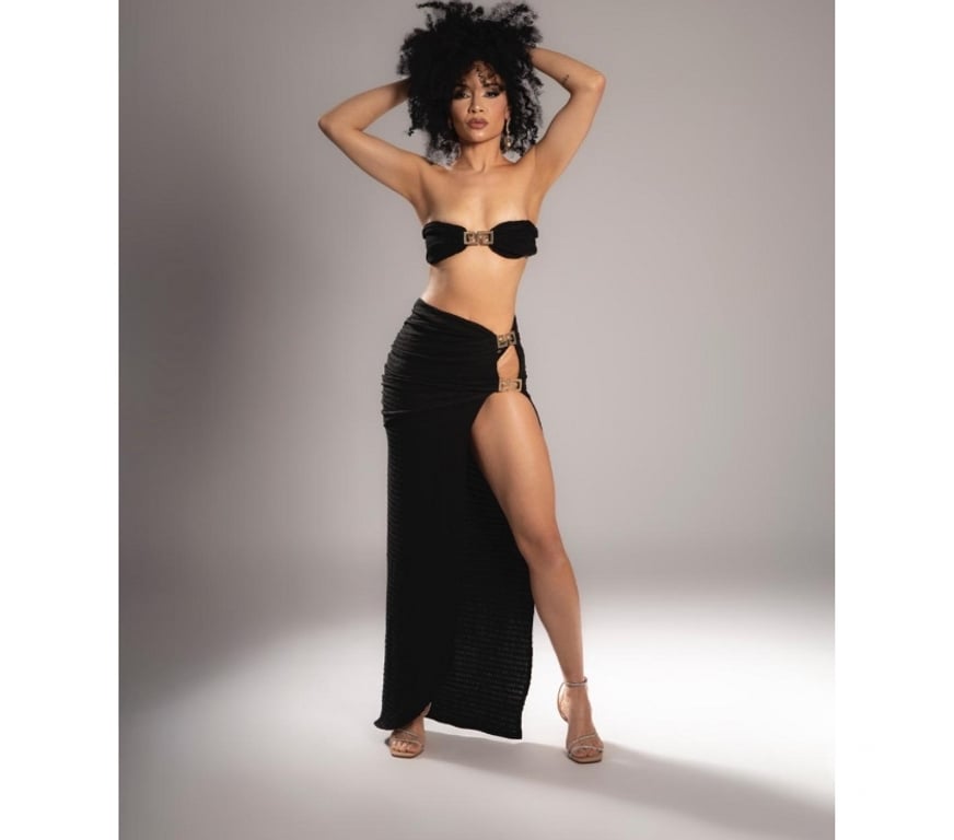 Escorts Cardiff Cardiff City Centre - Cardiff - Photos for LUNA FULL PARTY 🥂 24HR🥵HORNY AND WET 💦😋