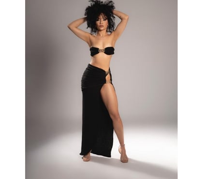  Escorts & Erotic Massage Cardiff City Centre Cardiff - Photos for LUNA FULL PARTY 🥂 24HR🥵HORNY AND WET 💦😋