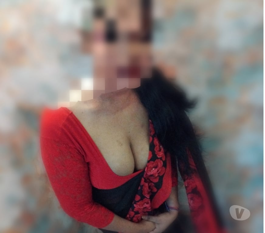 Escorts Leicestershire Leicester - Photos for REENA SOUTH INDIAN TAMIL GIRL NEW IN LEICESTER