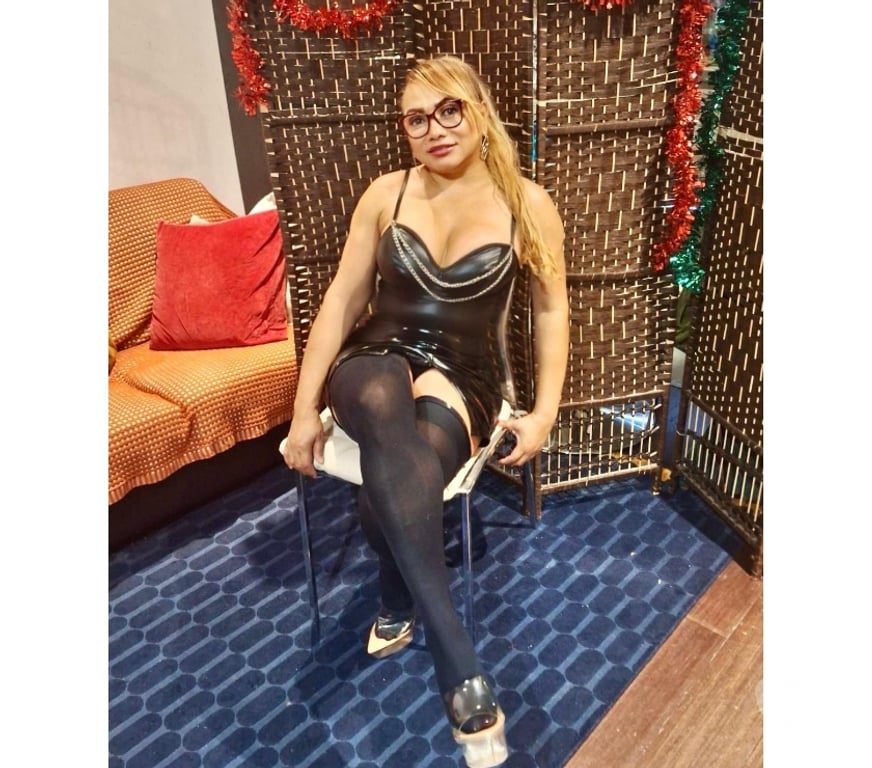 Escorts South East London West Croydon (Tramlink) Station - South East London - Photos for BELLA SEXY LATINA CALIENTE croydon