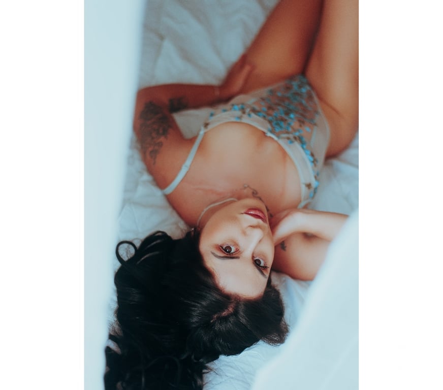 Escorts Edinburgh Craigentinny - Edinburgh - Photos for Julia First Time in Scotland Boys