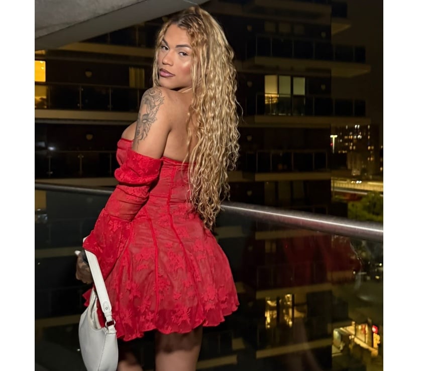 Trans Escorts West London Hillingdon - Photos for FLORY 🇧🇷 HORNY TS 🍑 PARTY ✨🥂