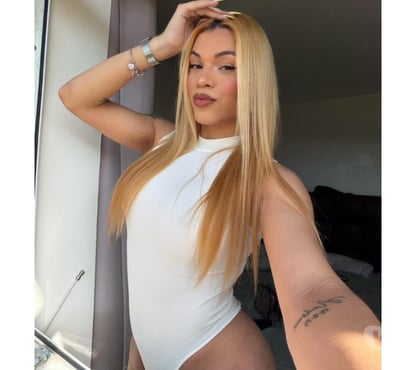 Trans Escorts Uxbridge Hillingdon - Photos for FLORY 🇧🇷 HORNY TS 🍑 PARTY ✨🥂