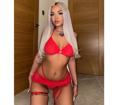 Natural Escorts & Erotic Massage Liverpool City Centre Liverpool - Photos for Lucy the best blondie in town❤️