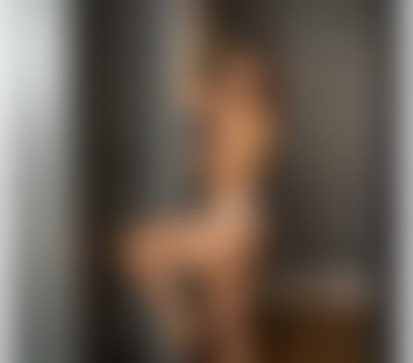 Brazilian Escorts & Erotic Massage Reading Town Centre Reading - Photos for 🫦LUNA💋 BRAZILIAN🇧🇷 🍑NEW IN U.K 🇬🇧😈