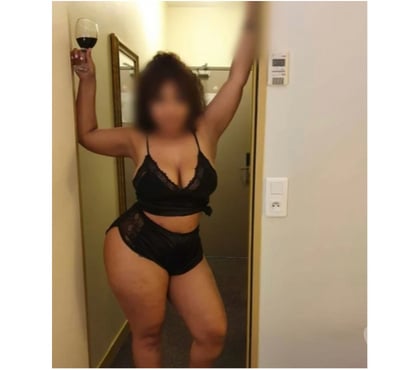  Escorts Bilston Wolverhampton - Photos for HI NEW GIRL IN TOWN HIER FOR YOU YAZMIN PARTY GIRL