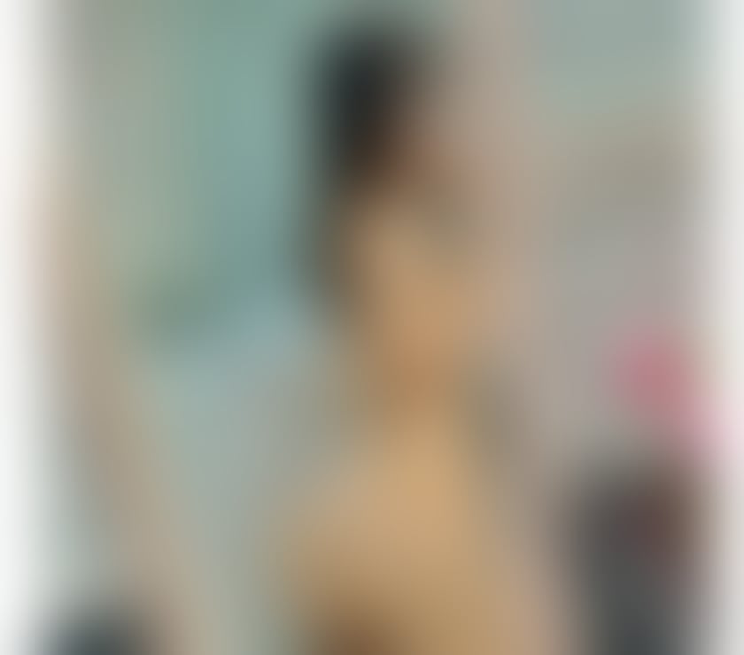 Escorts West Midlands Wolverhampton - Photos for Vivian Thai massage New in town