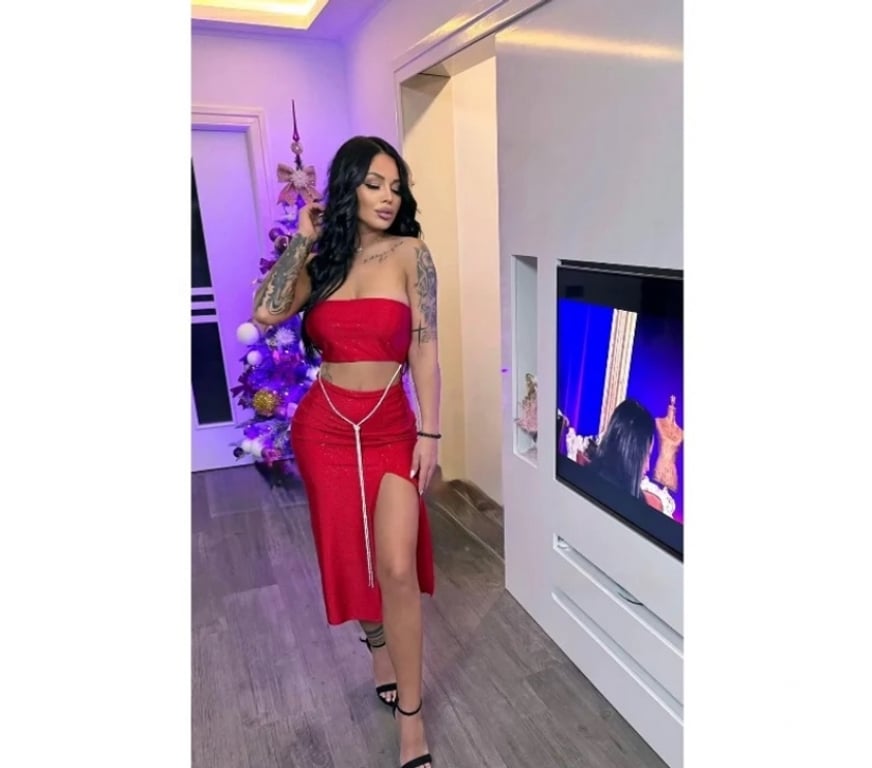 Escorts Surrey Woking - Photos for TOP❤️‍🔥ITALY🧡TATTO-GIRL🧡PARTY🇮🇹