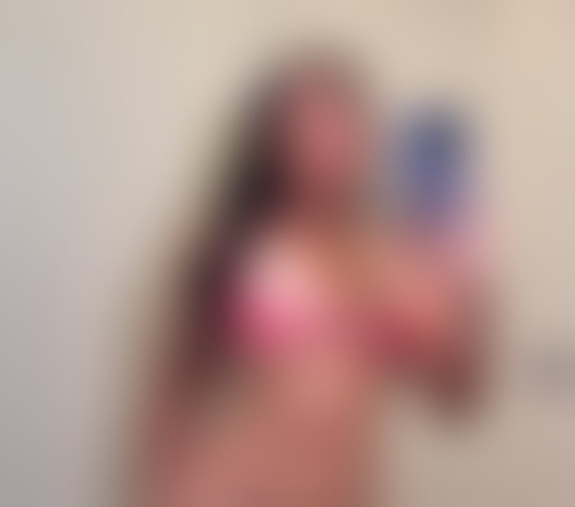 Escorts Milton Keynes City Centre Milton Keynes - Photos for SEXY JULIA 🍑AMAZING BODY 🇧🇷😈
