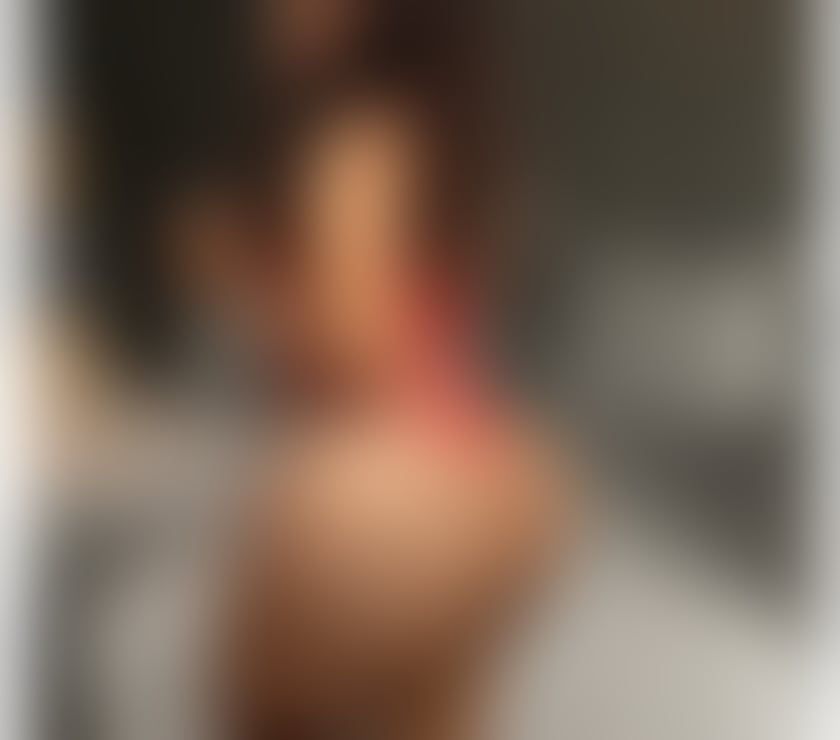 🖤 Melissa— Fantasy & Toys Specialist 🍆✨