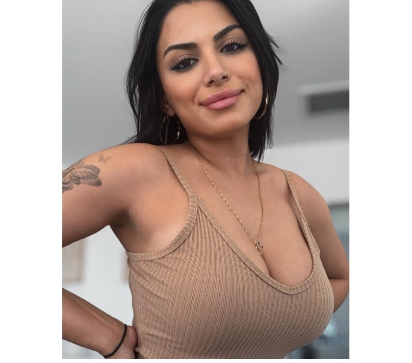 Escorts East London Commercial Road - East London - Photos for Big🍑 Amazing 🍭PARTY& HOT Girl 🇧🇷