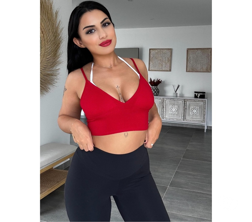 Escorts East London Commercial Road - East London - Photos for Big🍑 Amazing 🍭PARTY& HOT Girl 🇧🇷