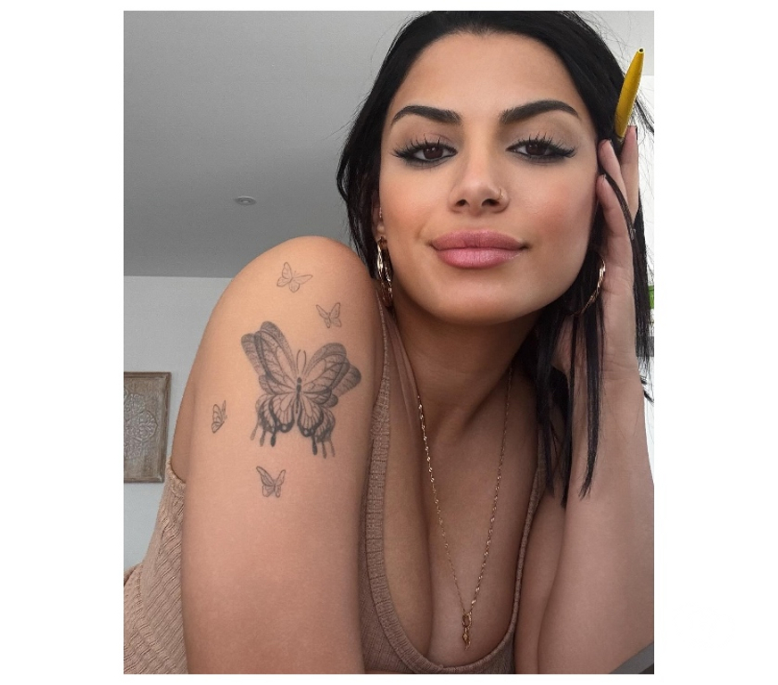 Escorts East London Commercial Road - East London - Photos for Big🍑 Amazing 🍭PARTY& HOT Girl 🇧🇷