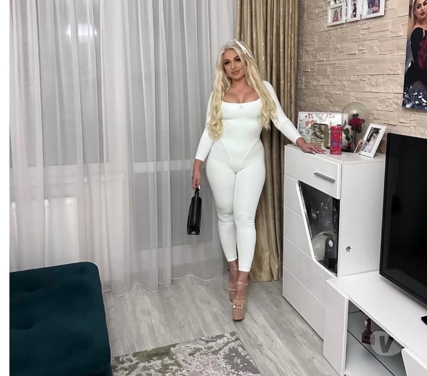 Escorts South West London Knightsbridge Station - South West London - Photos for OUTCALL HARRODS,CHELSEA,PICCADILLY CIRCUS,OXFORD CIRCUS