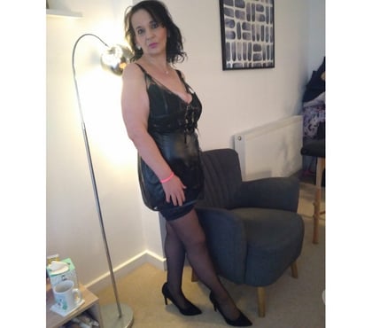 Mature Escorts & Erotic Massage Eastern Docks Southampton - Photos for Luiza- mature polish lady GFE