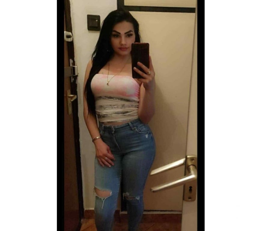 Escorts North London Edmondton Green Station - North London - Photos for Aliz💋sexy new girl in Town 💋